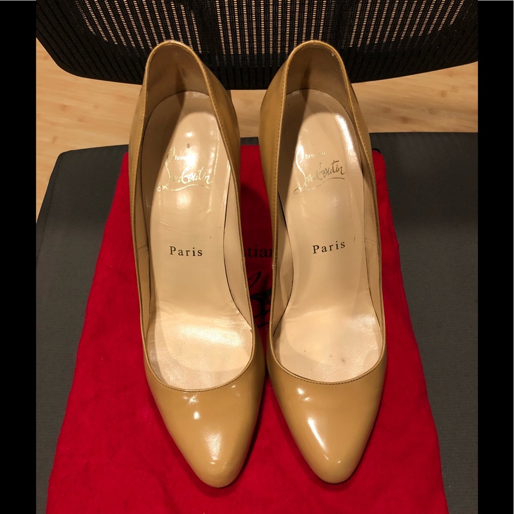 Christian Louboutin Decollete 868 Jazz Calf Sz 37